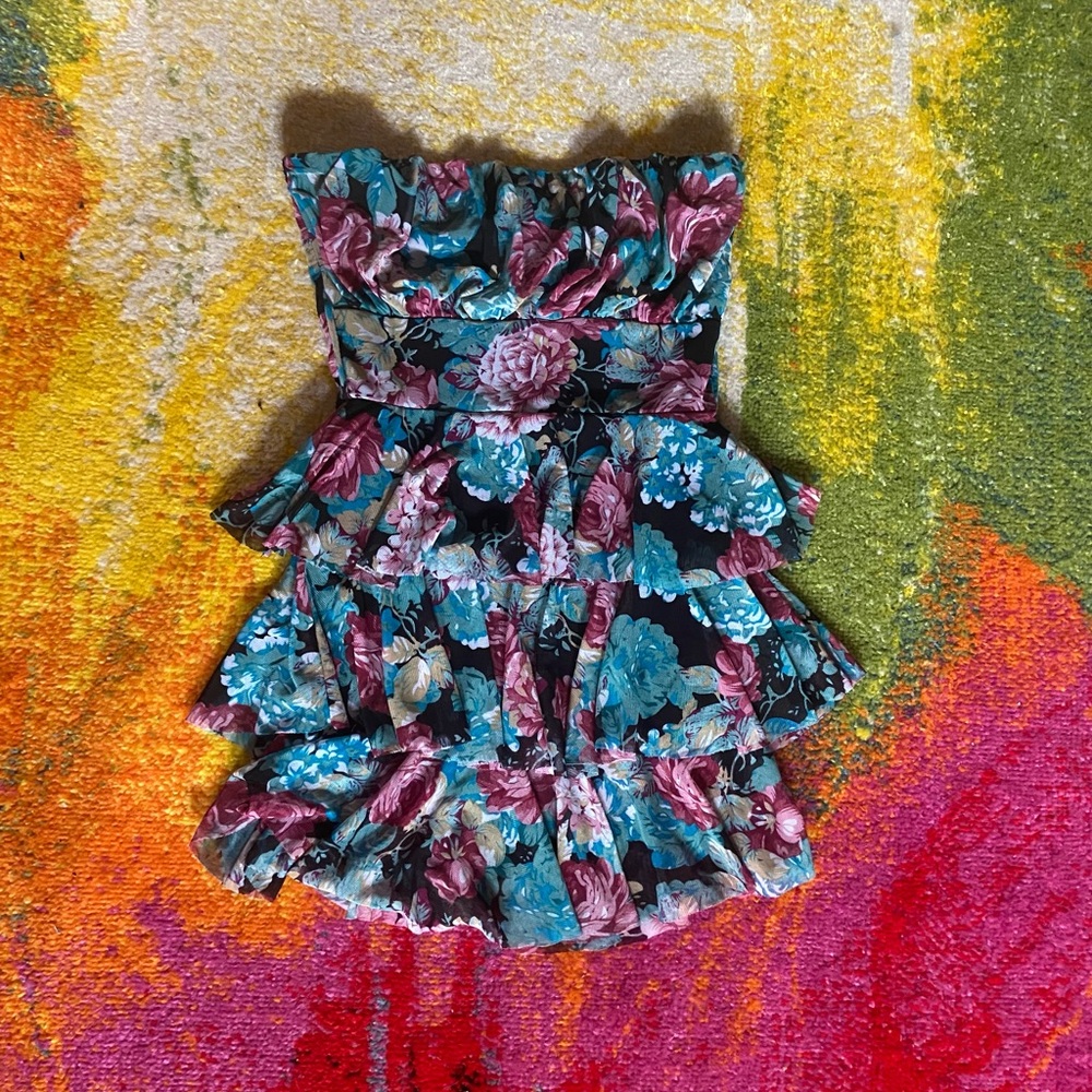 Floral halter top
